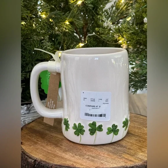 🍀 Brand NEW w/Tags Rae Dunn LUCKY Mug w/Four-Leaf Clover Border - Spring 2025 🍀 - Picture 3 of 10